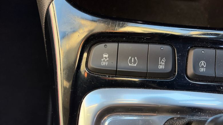 Vauxhall Crossland 1.2 Turbo [130] Ultimate 5dr Auto Petrol Hatchback